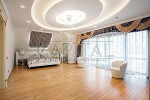 будинок за адресою Центральна вул., 21-А