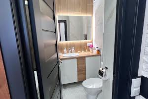 квартира за адресою Трускавецька вул., 2