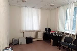 комерційна за адресою Шевченка бульв., 25