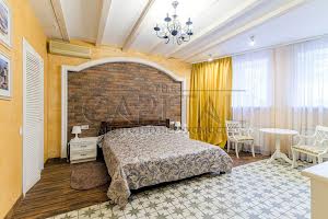 комерційна за адресою Зеленого Клину вул. (Уссурійська), 2