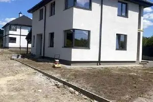 будинок за адресою молодіжна
