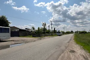 комерційна за адресою центральна, 43