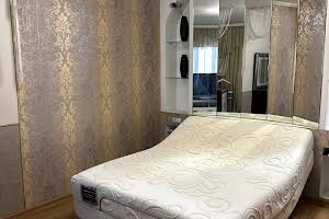 квартира за адресою Срібнокільська вул., 8
