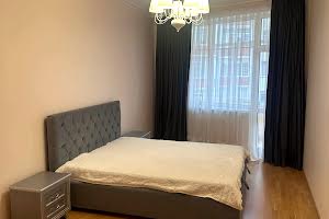 квартира за адресою Петлюри, 34б