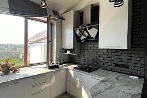 квартира по адресу Ивано-Франковск, Николая Саевича ул., 5а