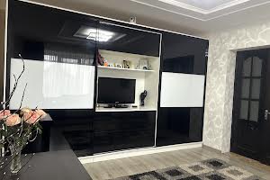 квартира по адресу Независимости ул., 107а