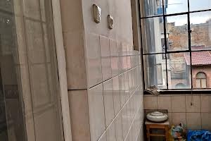 квартира за адресою Українська, 2