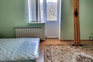 будинок за адресою Приозерна вул.