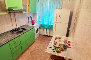 квартира за адресою 200 років Кривого Рогу просп., 10