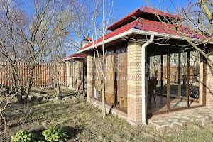будинок за адресою привітна, 8