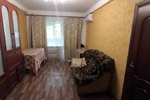 квартира по адресу Янтарная ул., 79а