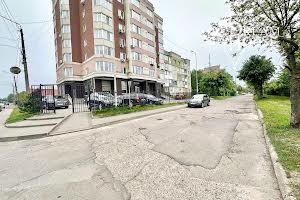 комерційна за адресою Кобзаря вул., 29а