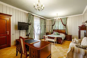 дом по адресу Старокиевская ул.