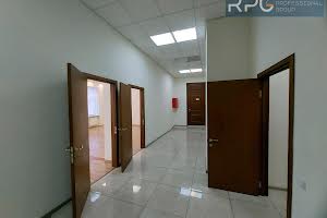 комерційна за адресою Київ, Володимирська вул., 4