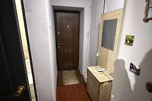 квартира за адресою Роксоляни вул., 18