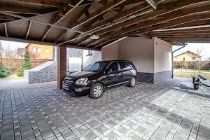 дом по адресу с. Петропавловская борщаговка, Південна