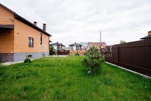 будинок за адресою Трояндова вул.