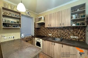 будинок за адресою 65-та Садова вул., 25