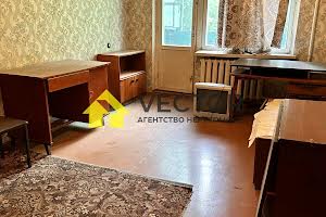 квартира за адресою Гната Хоткевича пров., 6