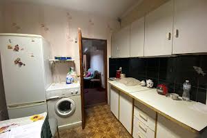 комерційна за адресою Незалежності вул. (Титова), 21