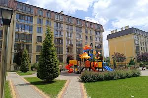 квартира за адресою Дача Ковалевського вул., 121