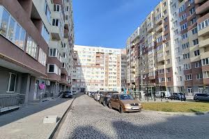 комерційна за адресою Угорська вул., 14е