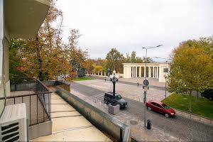 квартира по адресу Шевченко пл., 6