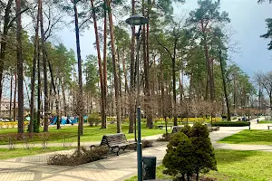 коммерческая по адресу Матвія Донцова ул. (Тургеневская), 24