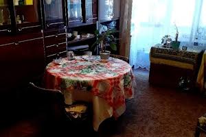 квартира за адресою Володимира Великого , 18