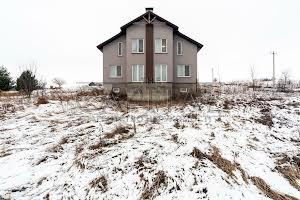 будинок за адресою Польова