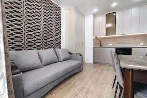 квартира за адресою Краснова вул., 3а