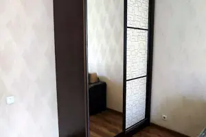 квартира за адресою Холодногірська вул. (Єлізарова), 4