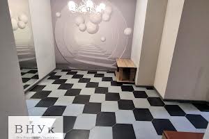 квартира по адресу Крушельницкой ул., 35А