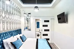 квартира за адресою Степана Бандери вул. (), 1