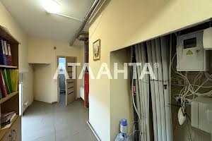 комерційна за адресою Добровольців вул. (Маршала Говорова), 8