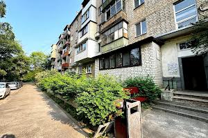 квартира за адресою Ново-Баварський просп. (Ілліча), 105