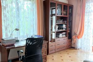 квартира за адресою Івана Франка вул., 137