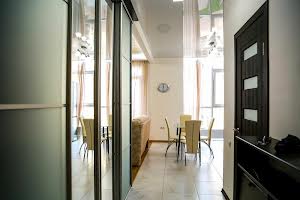 квартира по адресу Французский бульв., 60