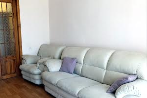 квартира за адресою Титова, 27