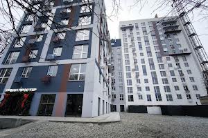 квартира по адресу Белая ул., 1