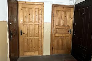 квартира за адресою Карпатської Січі вул., 4