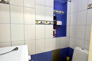квартира за адресою Івасюка вул., 21