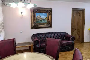 квартира за адресою Воскресенська вул. (Леніна), 12