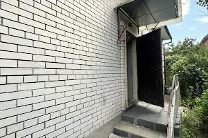 дом по адресу пр.Кар'єрний, 10