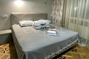 будинок за адресою Окружна вул., 7