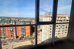 квартира за адресою Володимира Великого вул., 2в