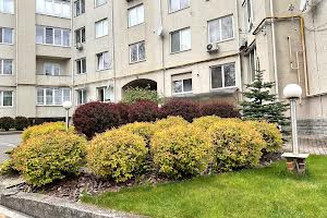 квартира по адресу Александра Олеся ул., 25д