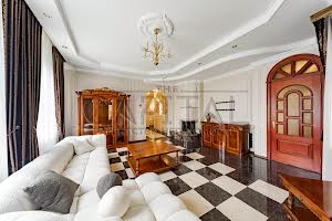 будинок за адресою Берегова вул., 3