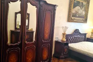 квартира по адресу Дмитрия Яворницкого просп. (Карла Маркса), 83