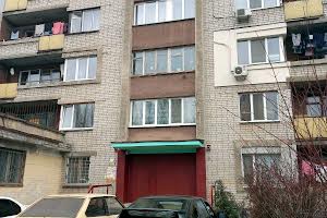 комната по адресу Нарбутівська, 279